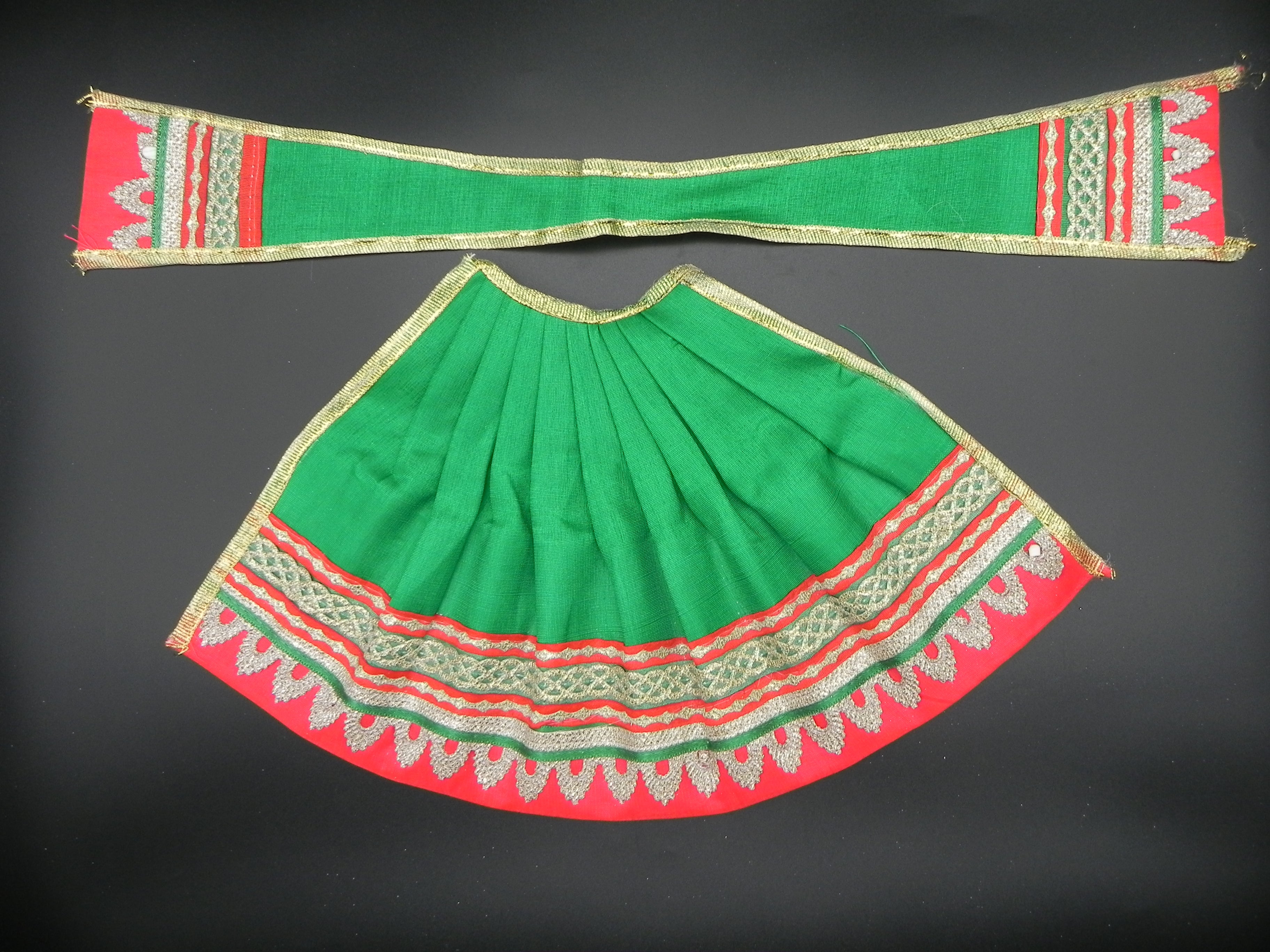 Lehanga and Patka Set with Umbrella Border Height-8 inch
