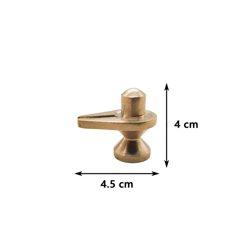 Brass door handle with dimensions labeled on a white background